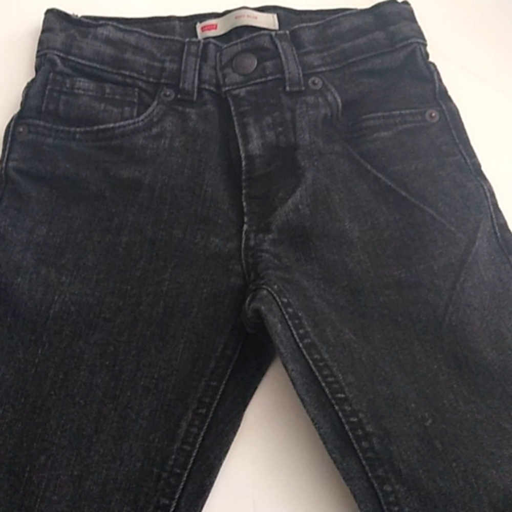 3/$15 Levi's 511 black denim boy jeans in slim style 7 regular